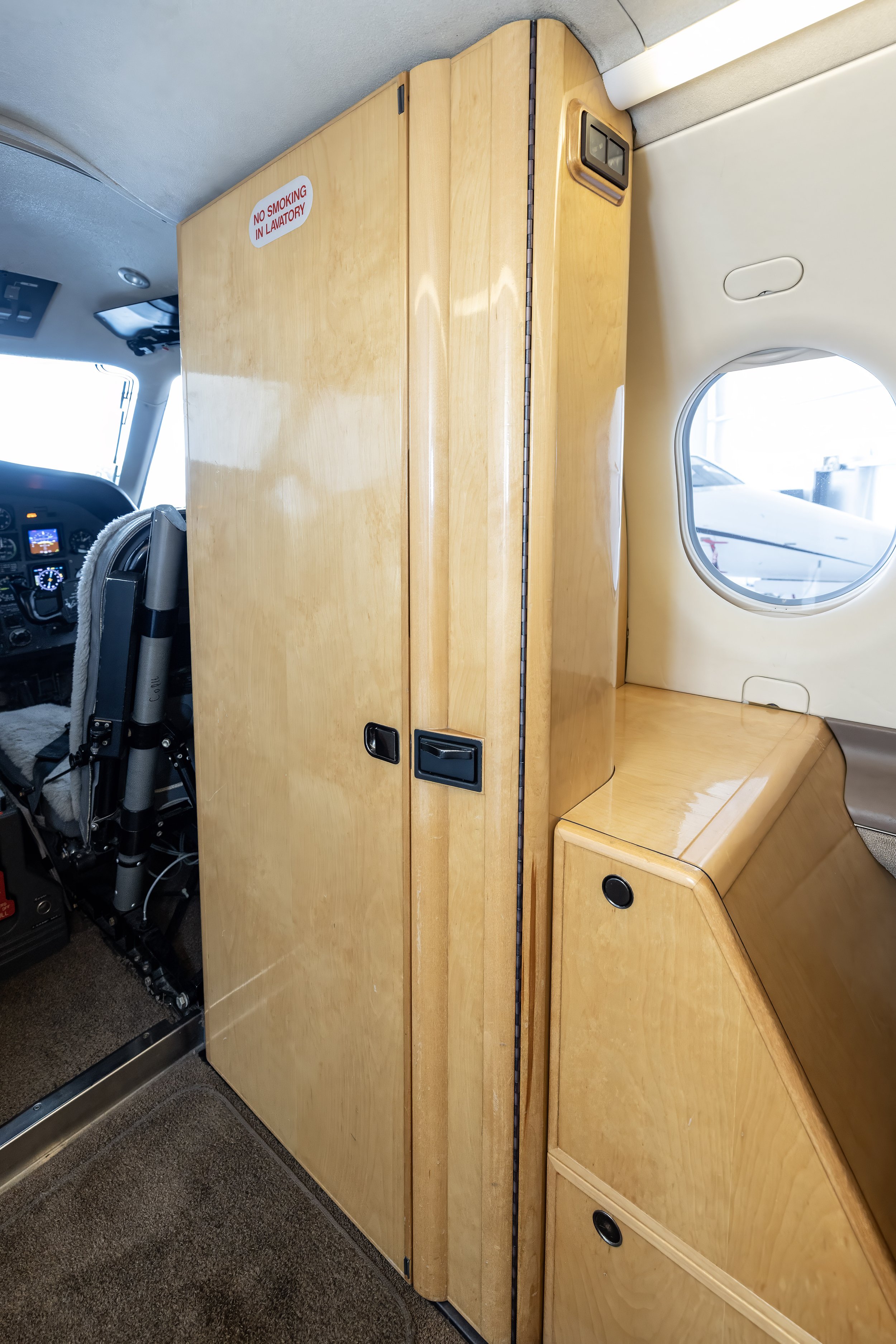1996 Pilatus PC-12/45 - Image 35