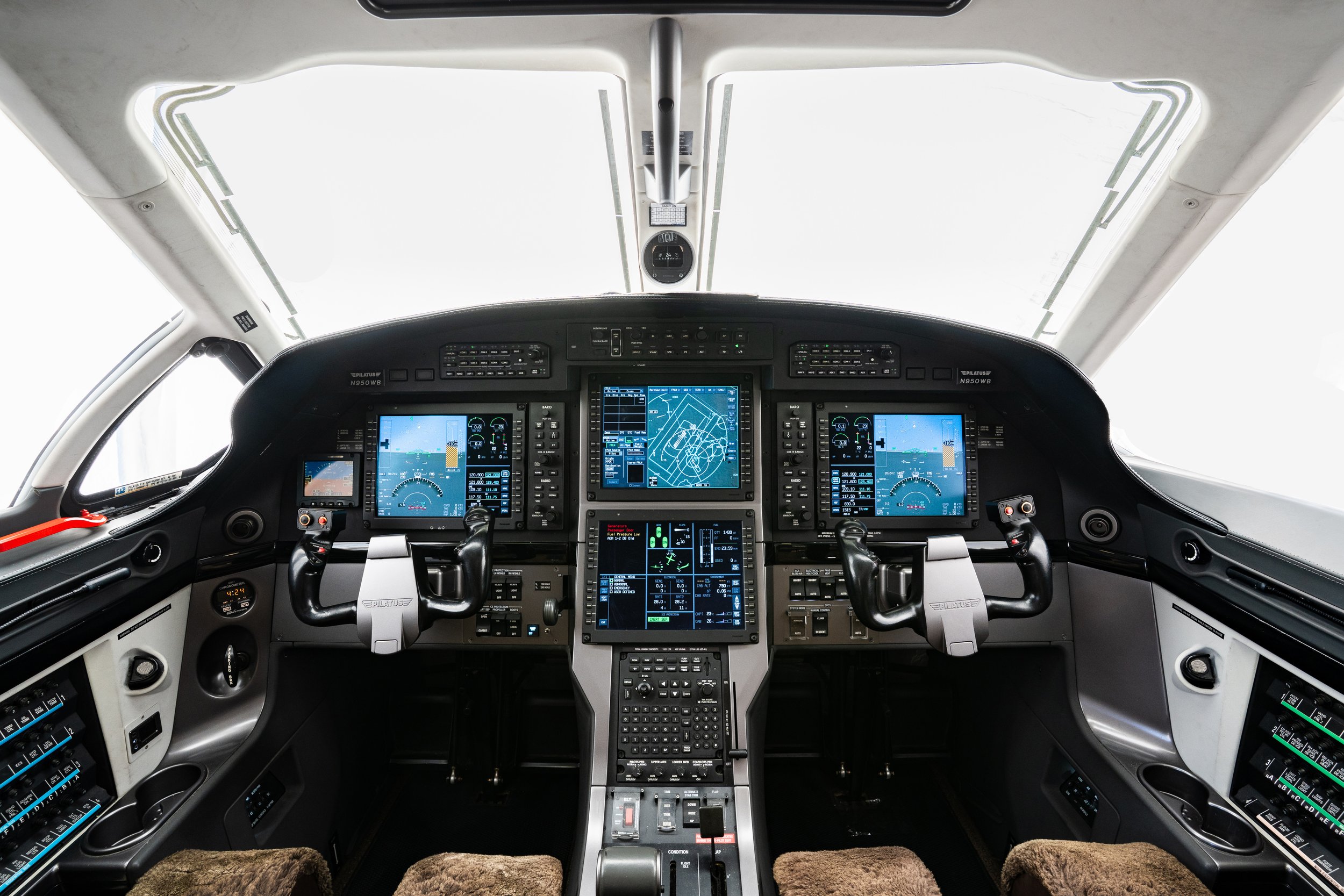 2012 Pilatus PC-12 NG - Image 15