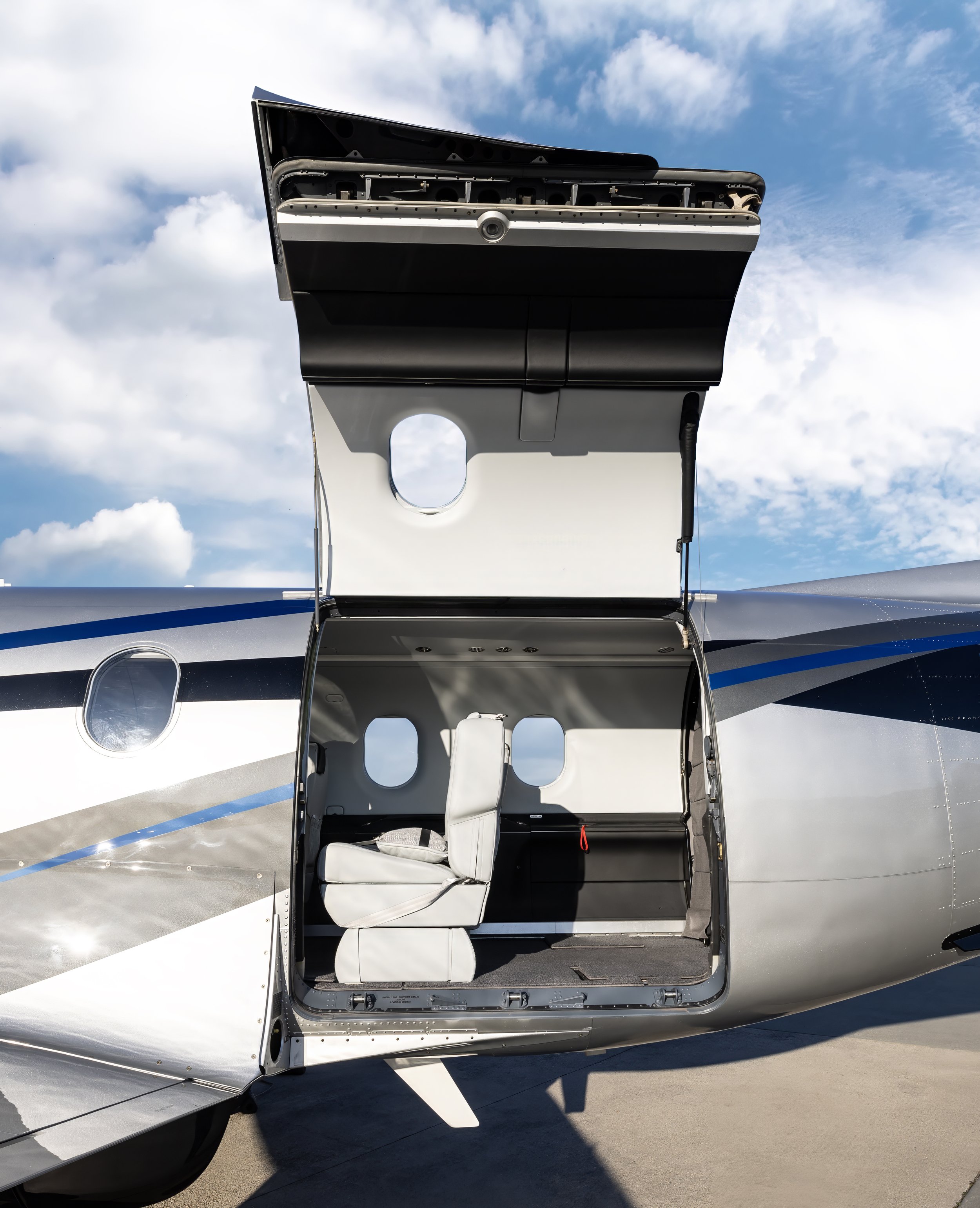 2012 Pilatus PC-12 NG - Image 11