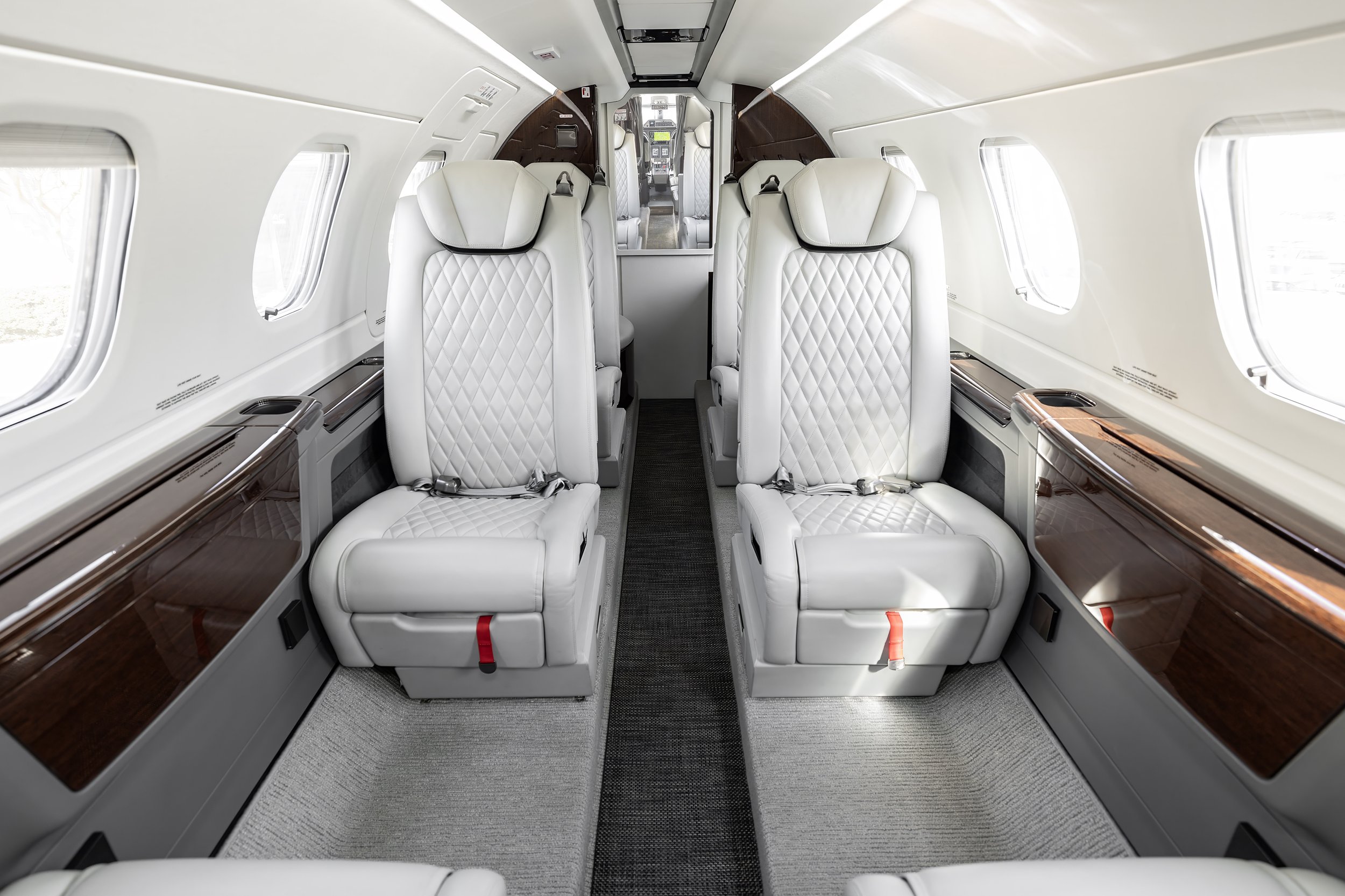 2019 Embraer Praetor 600 - Image 24