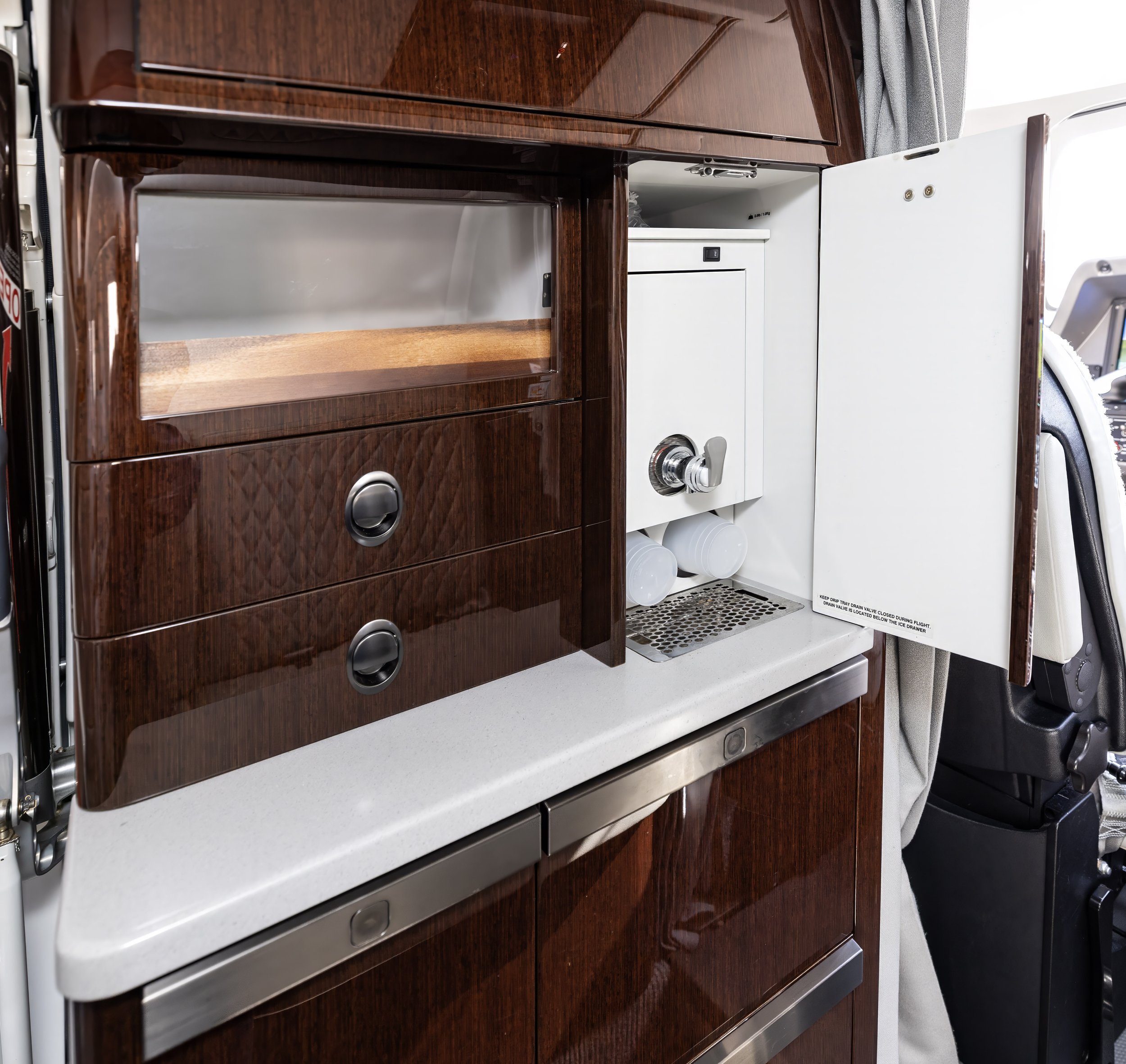 2019 Embraer Praetor 600 - Image 30