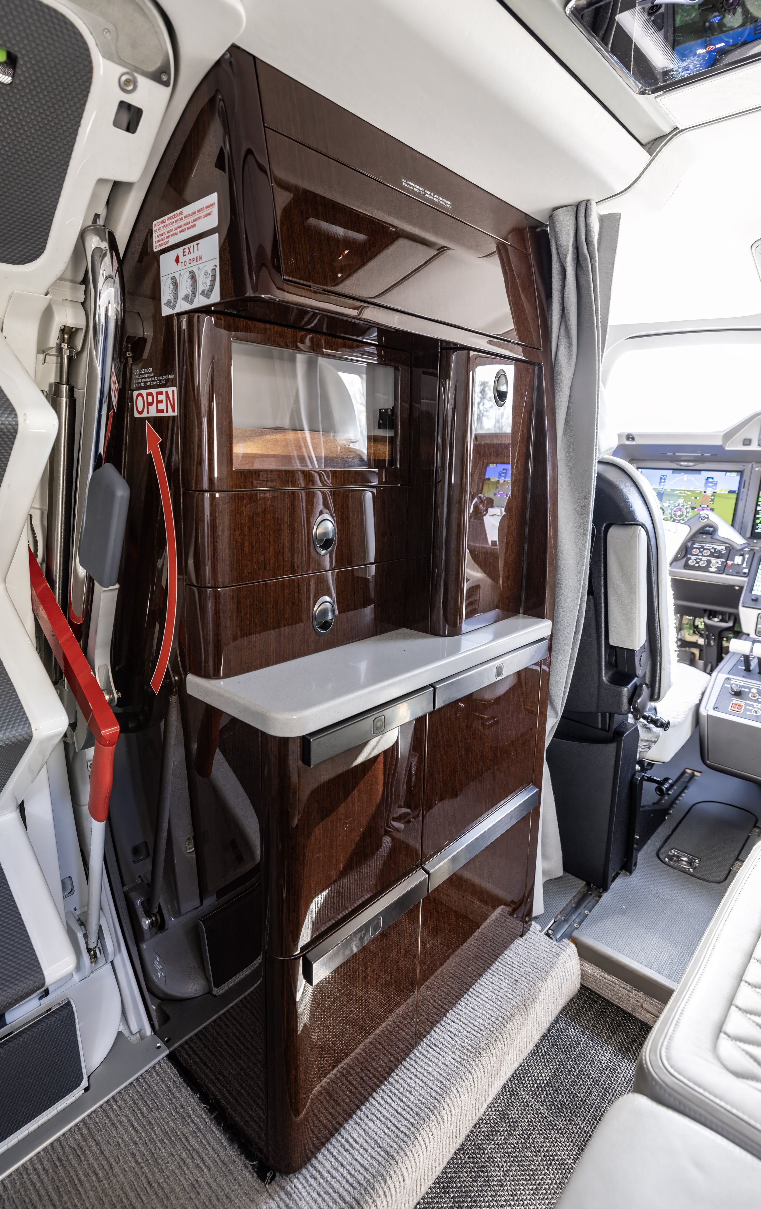2019 Embraer Praetor 600 - Image 29